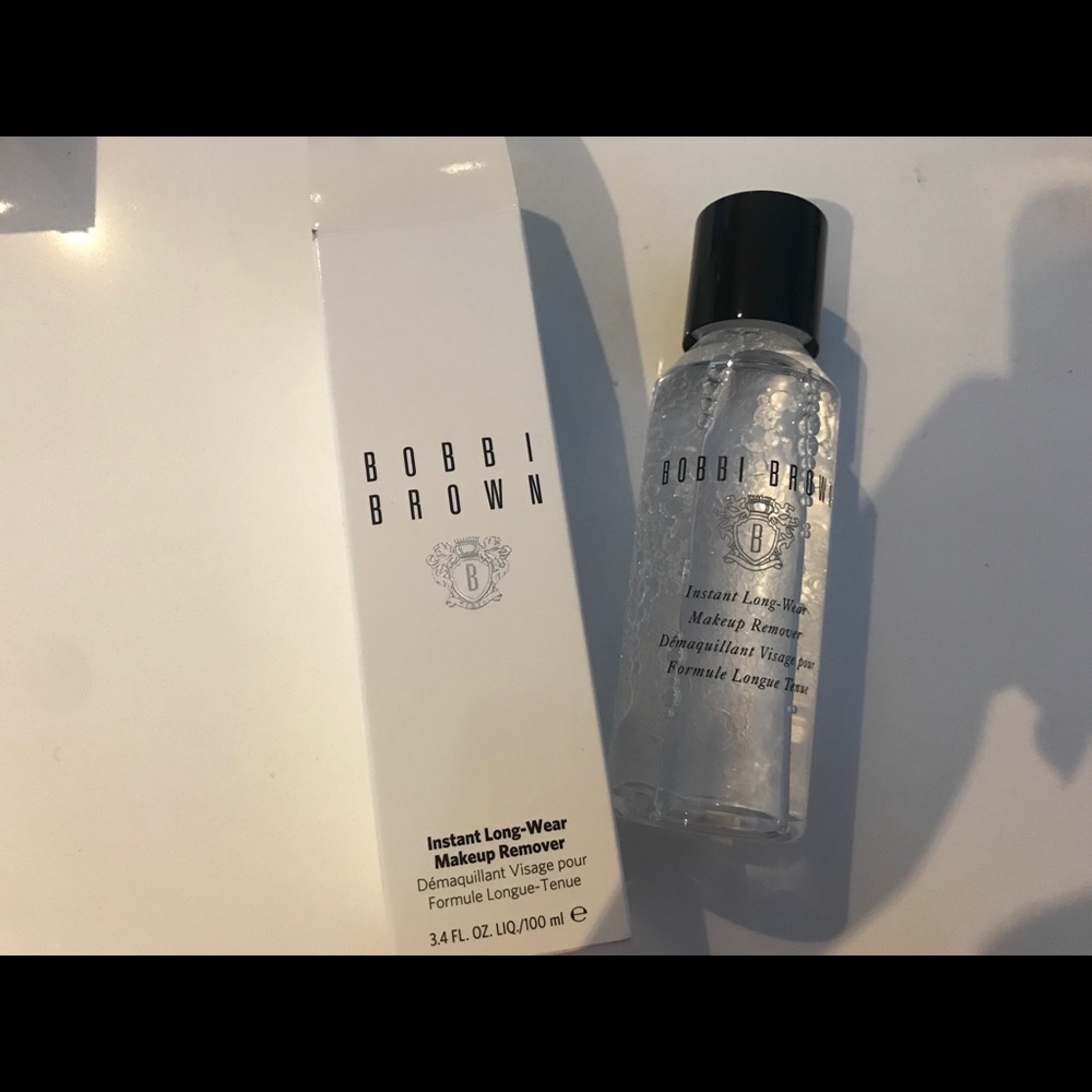New BOBBI BROWN Instant Long-Wear Makeup Remover